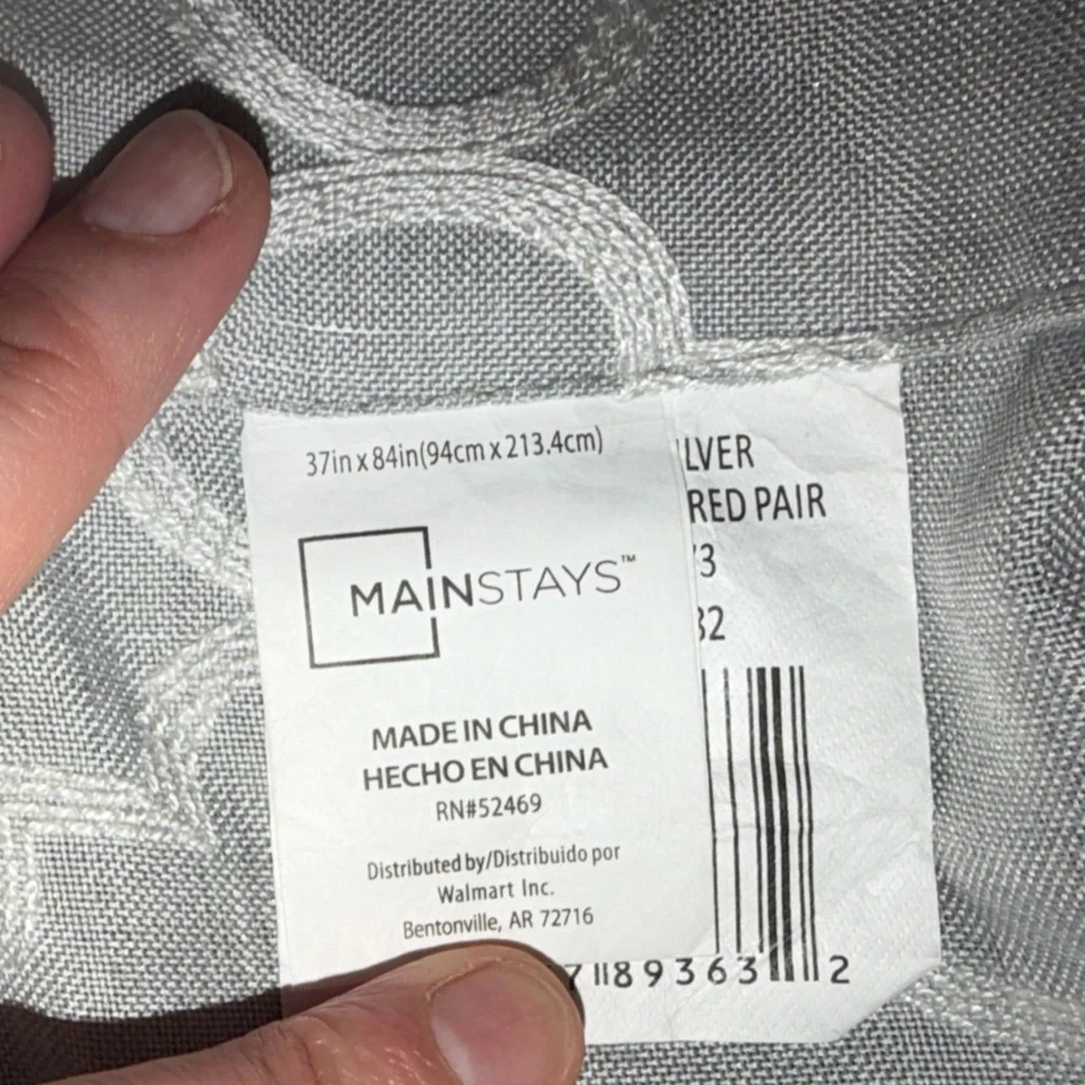 Mainstays accent curtain 37 x 84 Gray and White Geometric Patterned curtain
